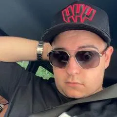 Lewis Mcindoesjdududue