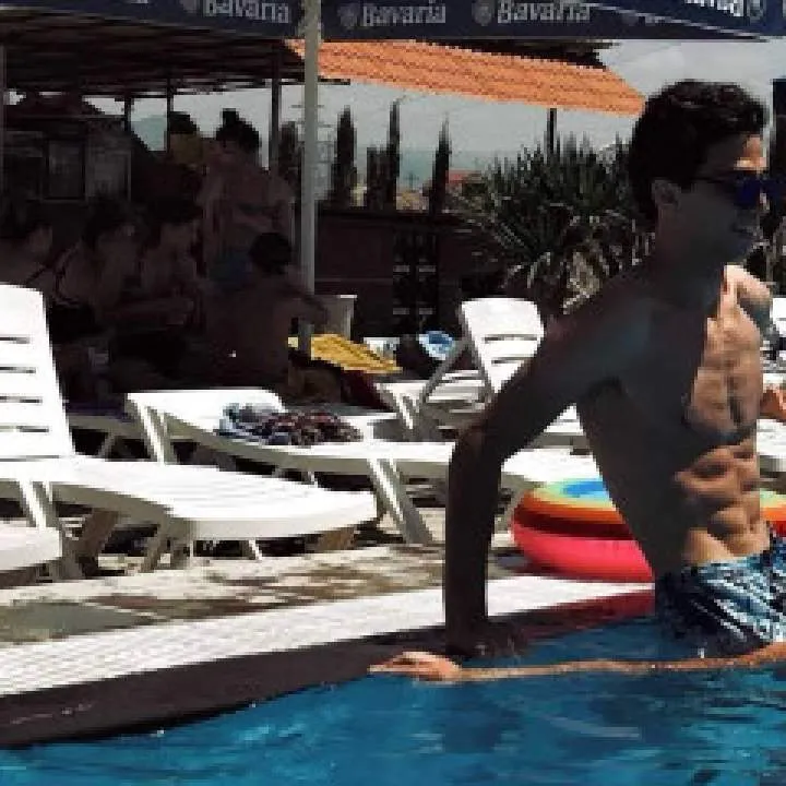 Giorgi Photo On Jungo Live