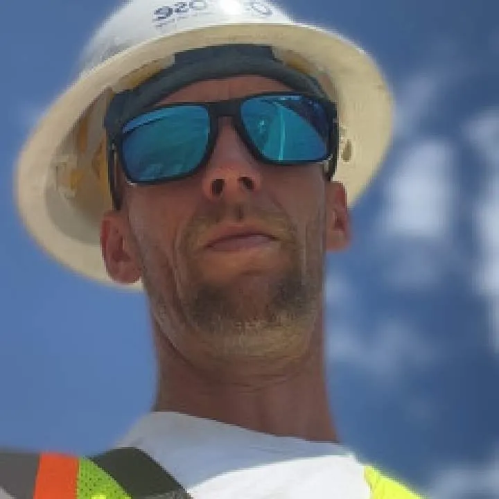 Mike Photo On Jungo Live