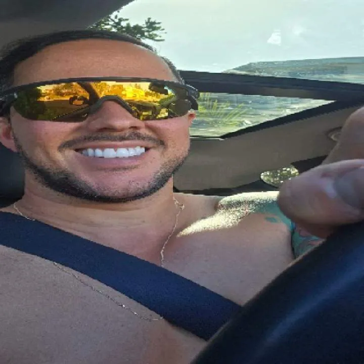 Dan Photo On Jungo Live