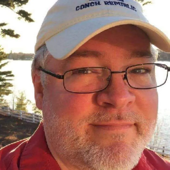 Thomas Photo On Jungo Live