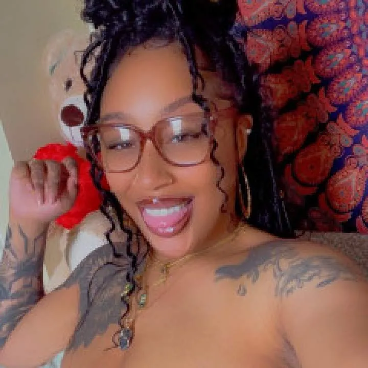 Lunar Starr Photo On Jungo Live