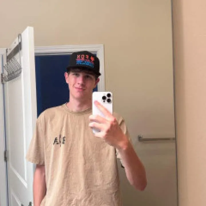 Maverick Photo On Jungo Live