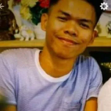 Yuan Photo On Jungo Live