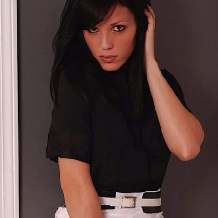 Claire_bennet Photo On Jungo Live