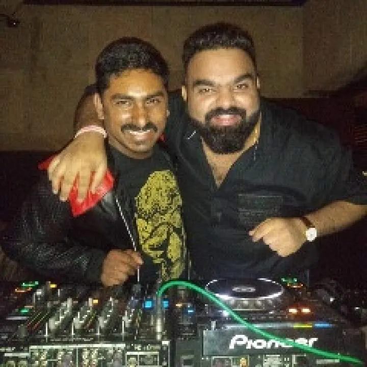 Vicky Photo On Jungo Live