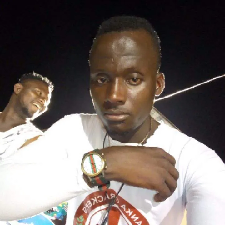 Rough R Photo On Jungo Live